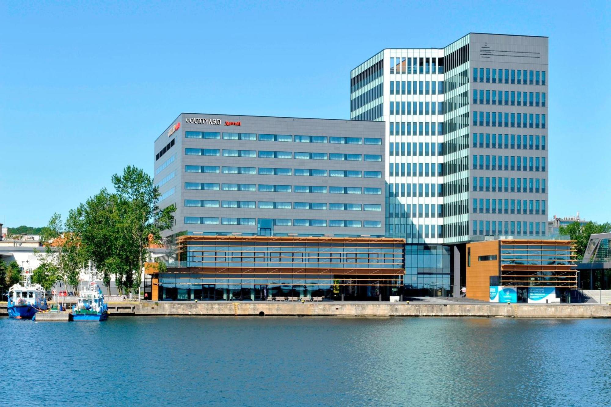 Courtyard By Marriott Gdynia Waterfront Hotel Екстериор снимка