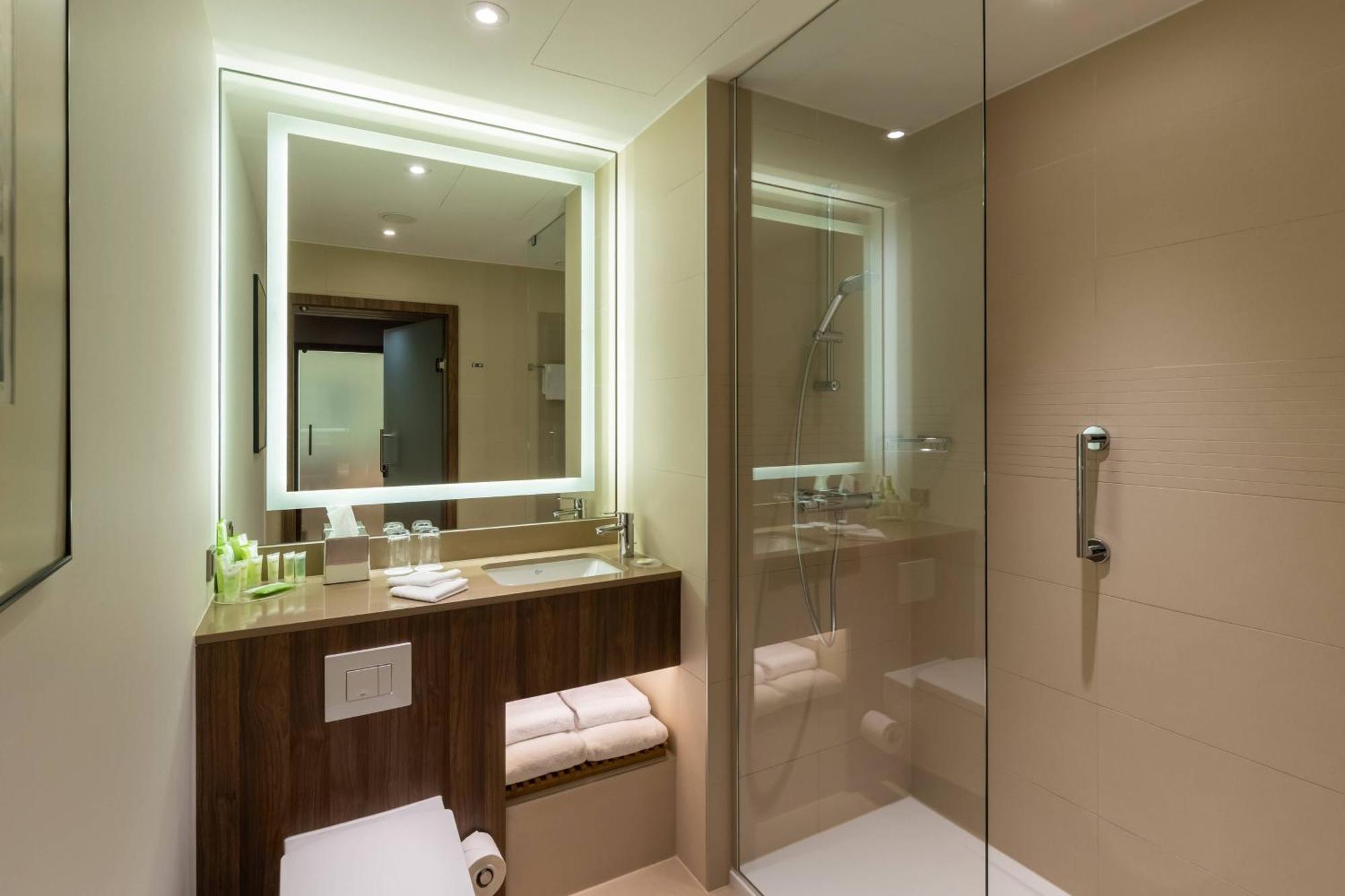 Courtyard By Marriott Gdynia Waterfront Hotel Екстериор снимка