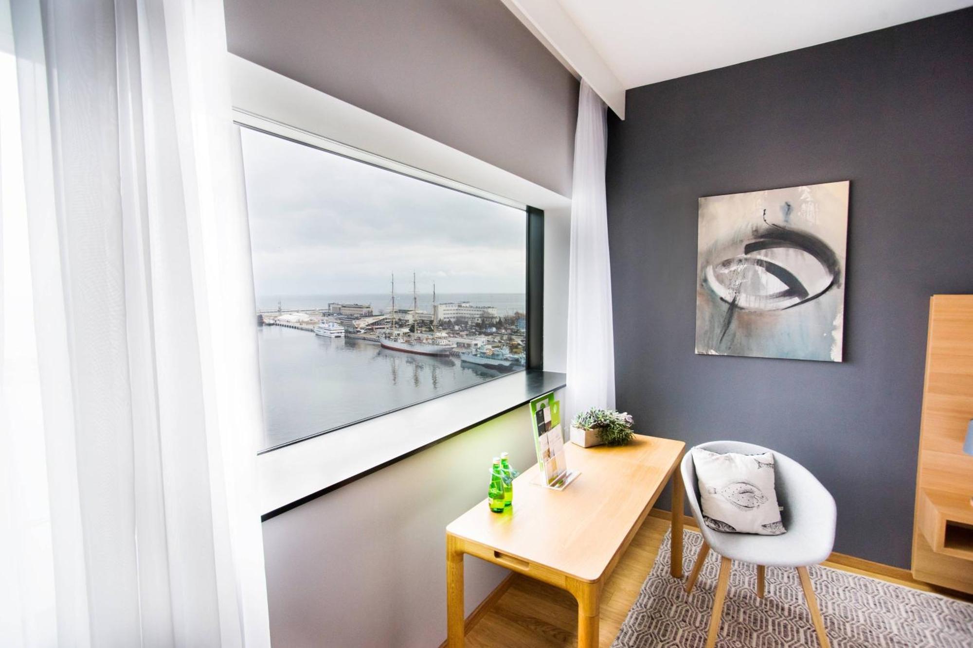 Courtyard By Marriott Gdynia Waterfront Hotel Екстериор снимка